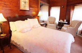 The Washington Irving Inn Tannersville Ngoại thất bức ảnh